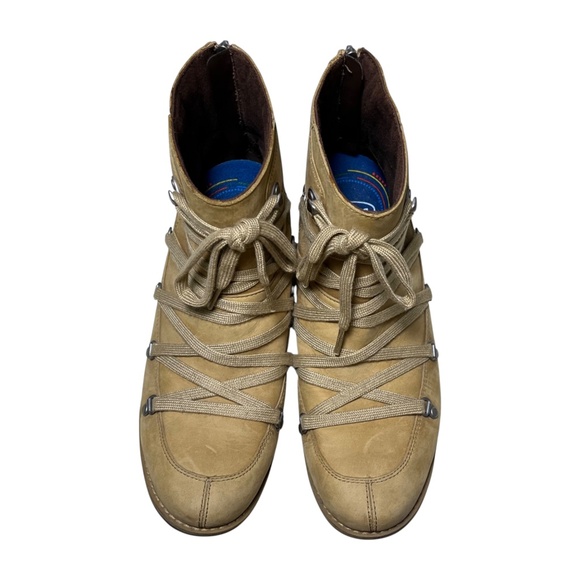 Merrell Women's Size 10 Shiloh II Boots Beige Leather Zip Booties Chunky Heels - Picture 3 of 13